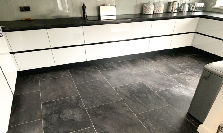 vinyl flooring installers